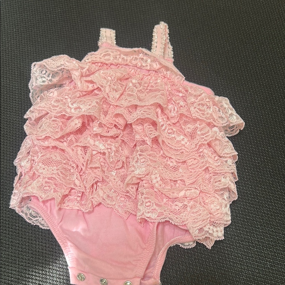 Pink Lace Ruffle Baby Romper - Picture 4 of 4